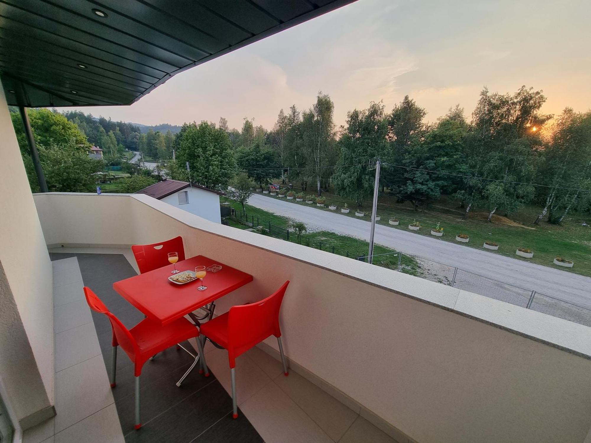Villa Park Ravne Visoko Exterior foto