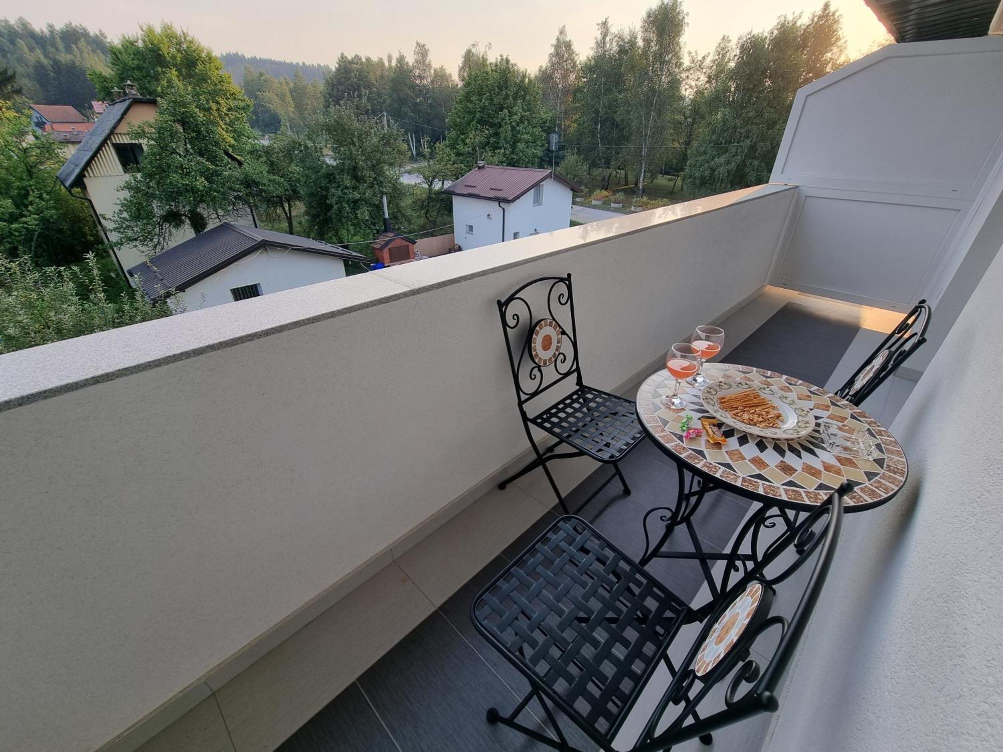 Villa Park Ravne Visoko Exterior foto